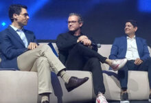 Diego Neufart, do Grupo EMS, entre Rui Botelho, da SAP Brasil, e Cesar Augusto dos Santos, da Claro